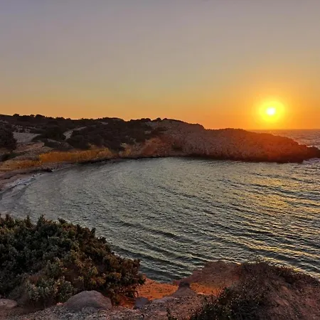 Your Second 2 Kámpos