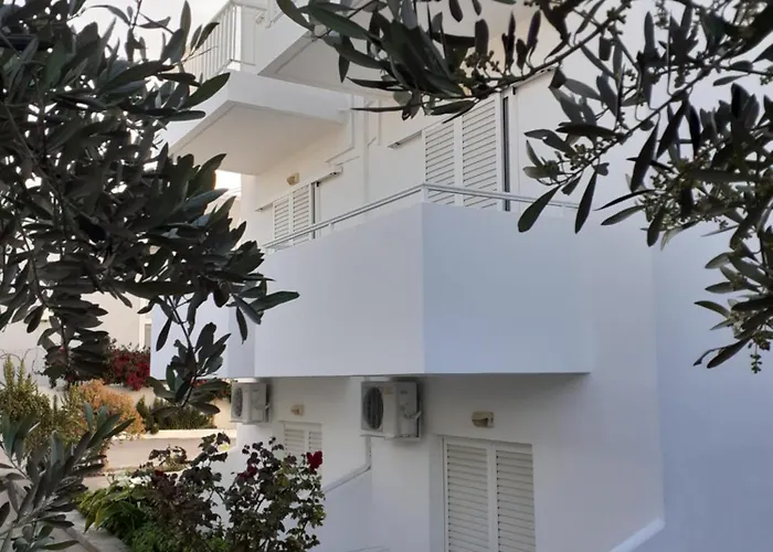 شقة Your Second 2