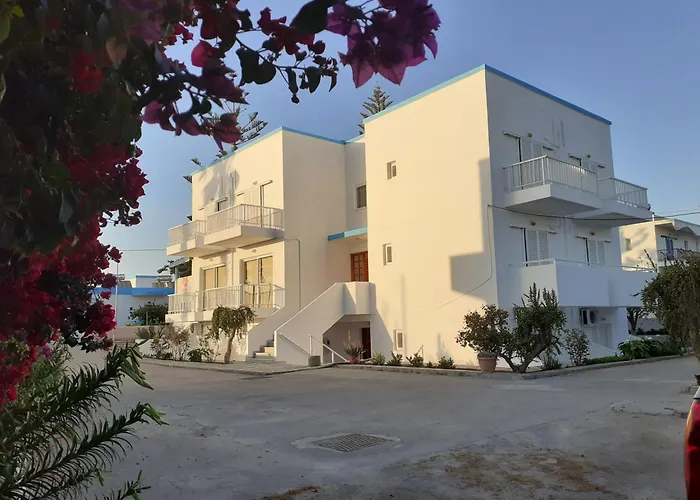 Your Second 2 شقة *